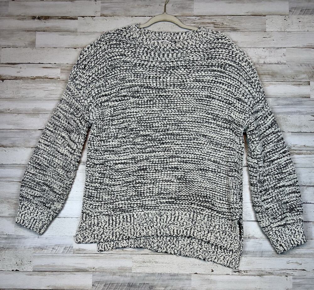 JODIFL Women’s Size L Black White Textured Loose Knit Sweater Casual Pullover